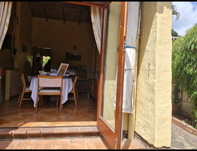 4 BEDROOM HOUSE FOR SALE IN ESCOMBE